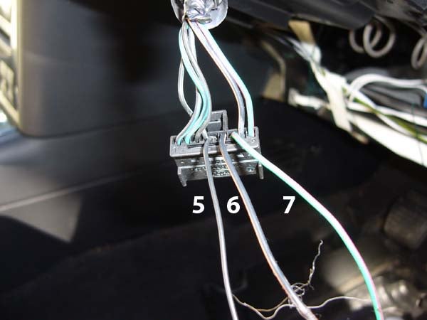 New wires in the clockspring plug.JPG
