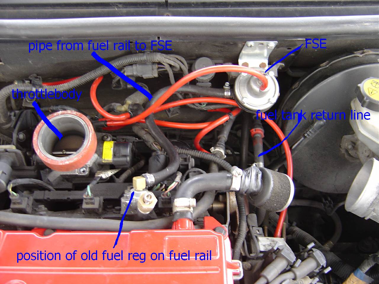 FSE Fuel Rail Regulator Adaptor for Ford Escort Mondeo Fiesta XR2i Puma 